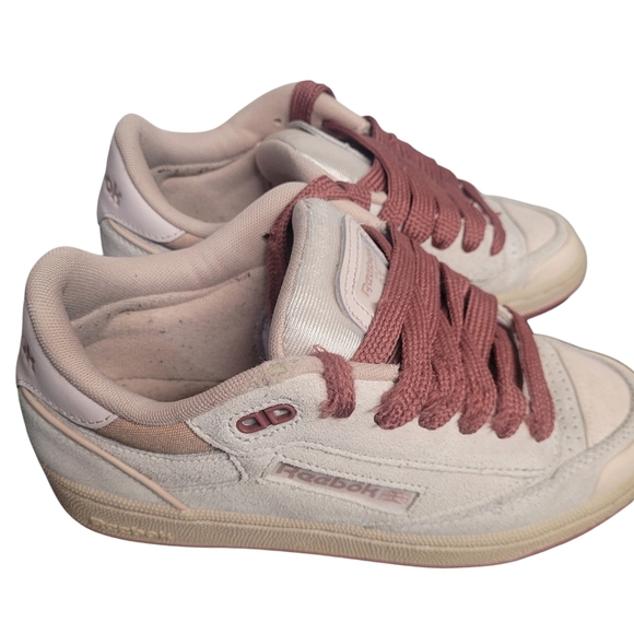 Reebok Club C Blush Pink Suede Upper Y2K Skateboard Sneakers Size 7 - Picture 2 of 6